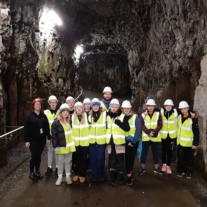 54463030_2398916937011701_4843248110744371200_n