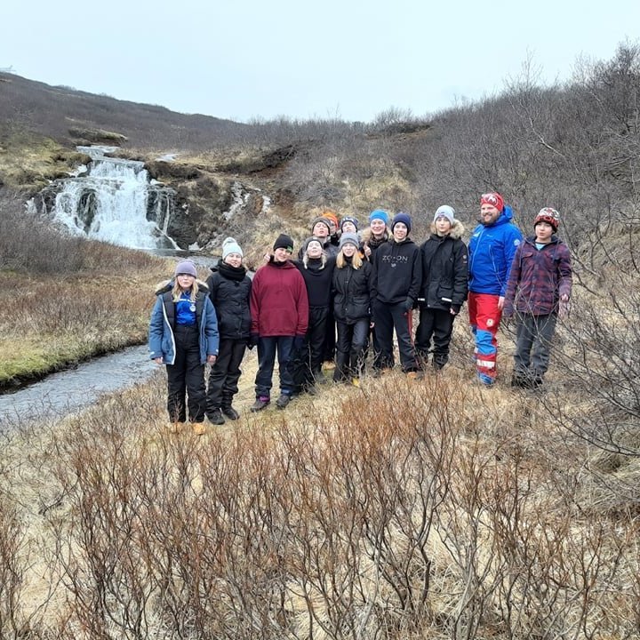 55483103_324675441523937_3611368223720603648_n