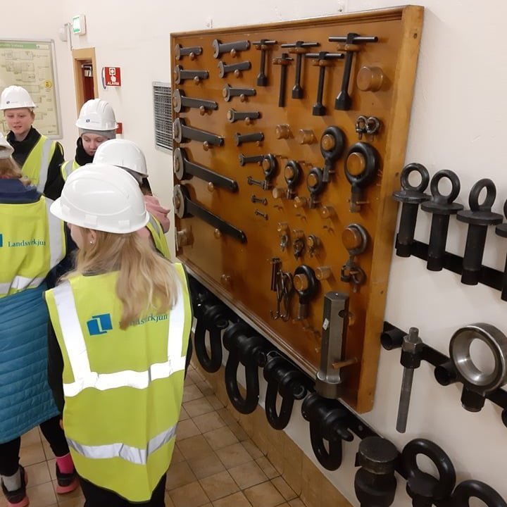 55627813_342321183077915_5482190939168440320_n