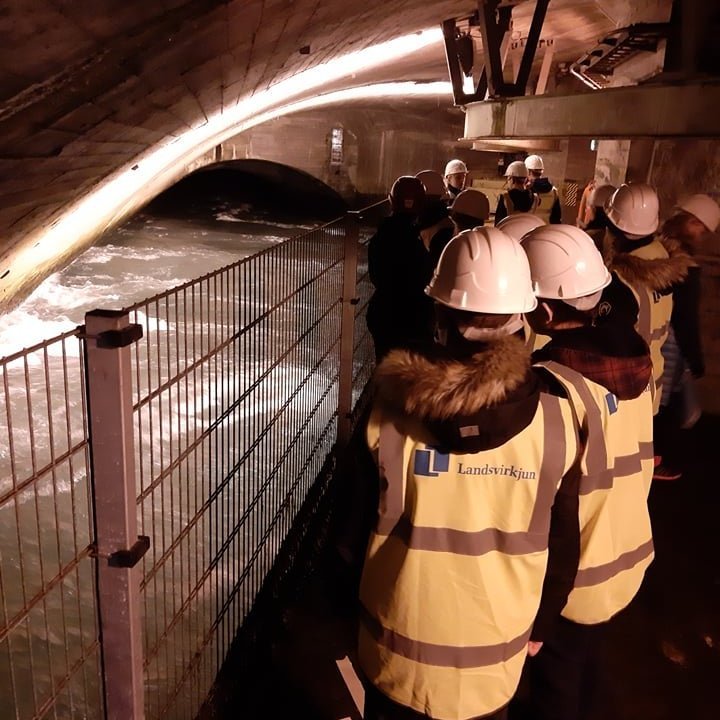 55628886_2001444156828125_8560747523264741376_n