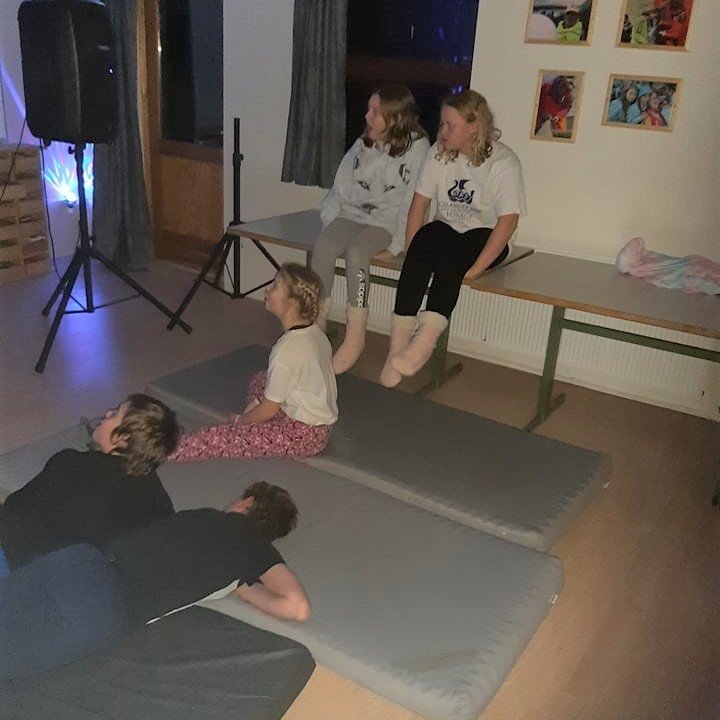 55658756_313425476037795_8762540368324460544_n