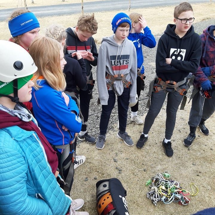 55672292_439241840153602_1691625878015967232_n