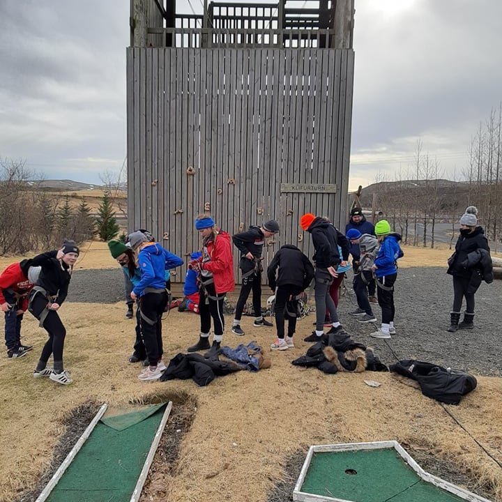 56319188_1030323533832048_2240098544654483456_n