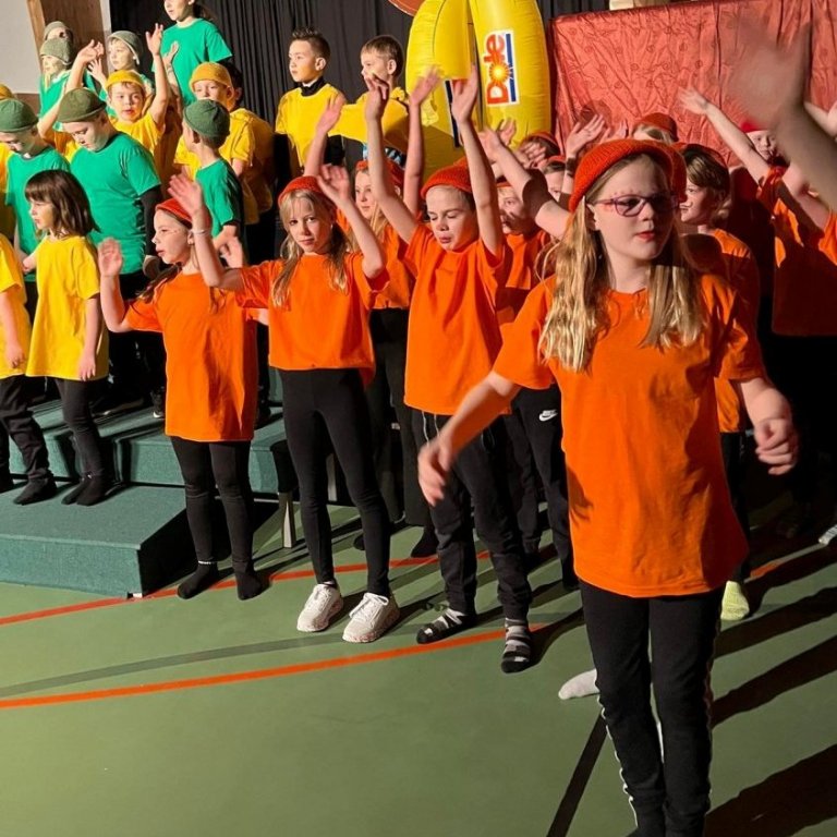 277447561_1291747471231917_1815899249574865412_n