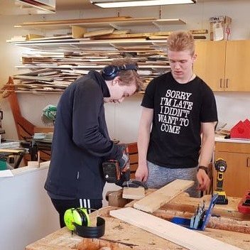 190696116_154435649989849_120571035984719130_n