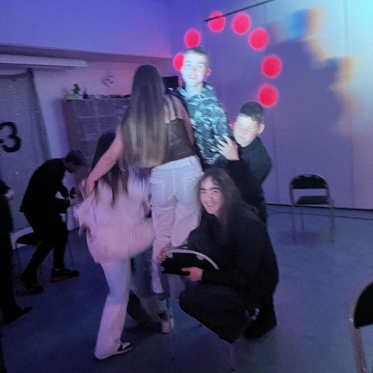 379477375_1671522199925565_416101241238225918_n