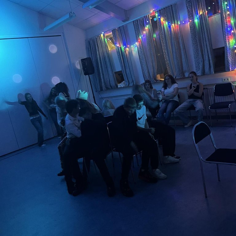 379567990_844736590390065_859047650941003879_n