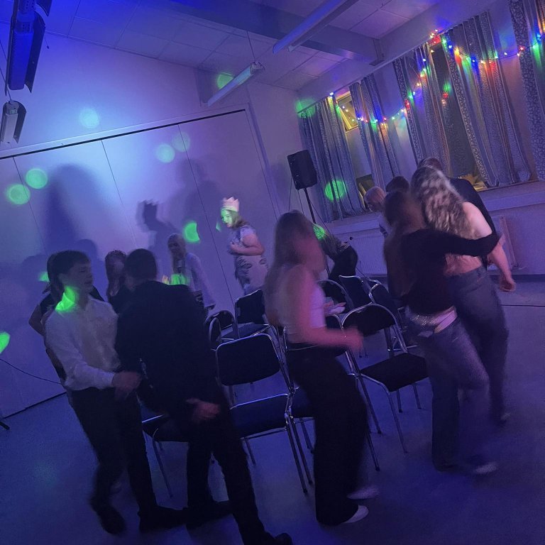 379634763_974264683654964_3325863107109180292_n