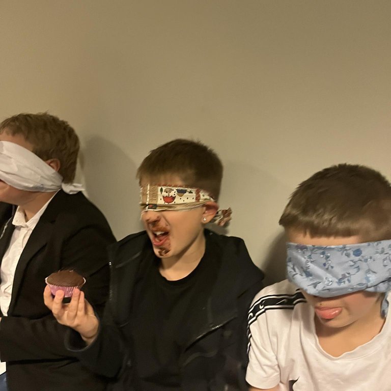 380233530_1113575650024298_941974131626931697_n