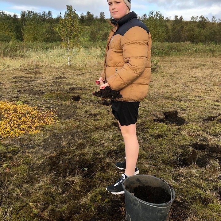 71043538_422051671777985_3553135802990985216_n