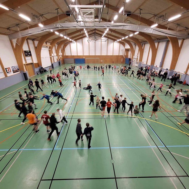 411631050_332980632982938_116093438698592757_n