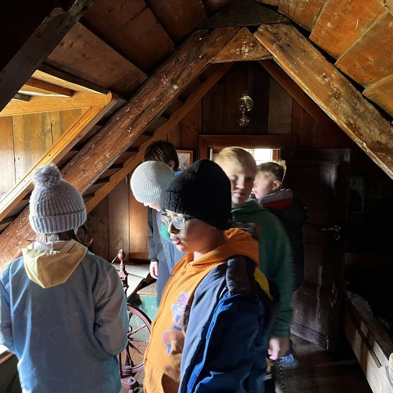 461426810_1296726665090564_2614130896286597584_n