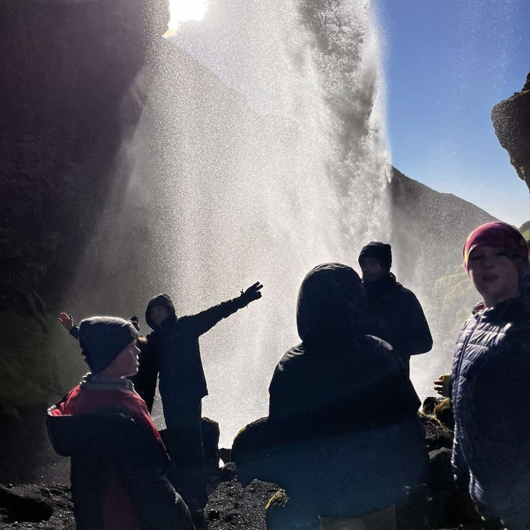 461577333_1064909768497881_2642346494283403183_n