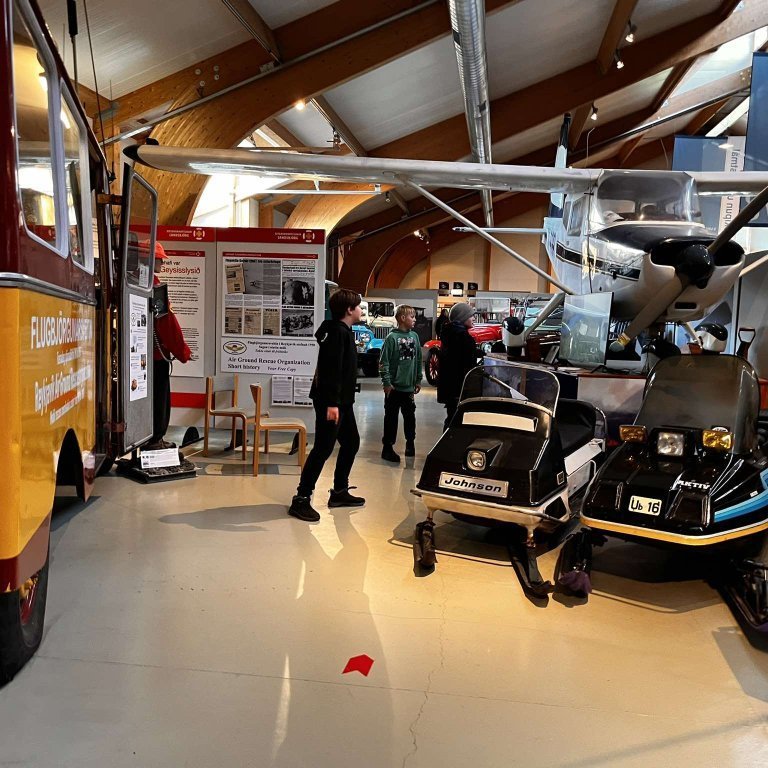 461704090_1252056019158394_2413773321061096350_n