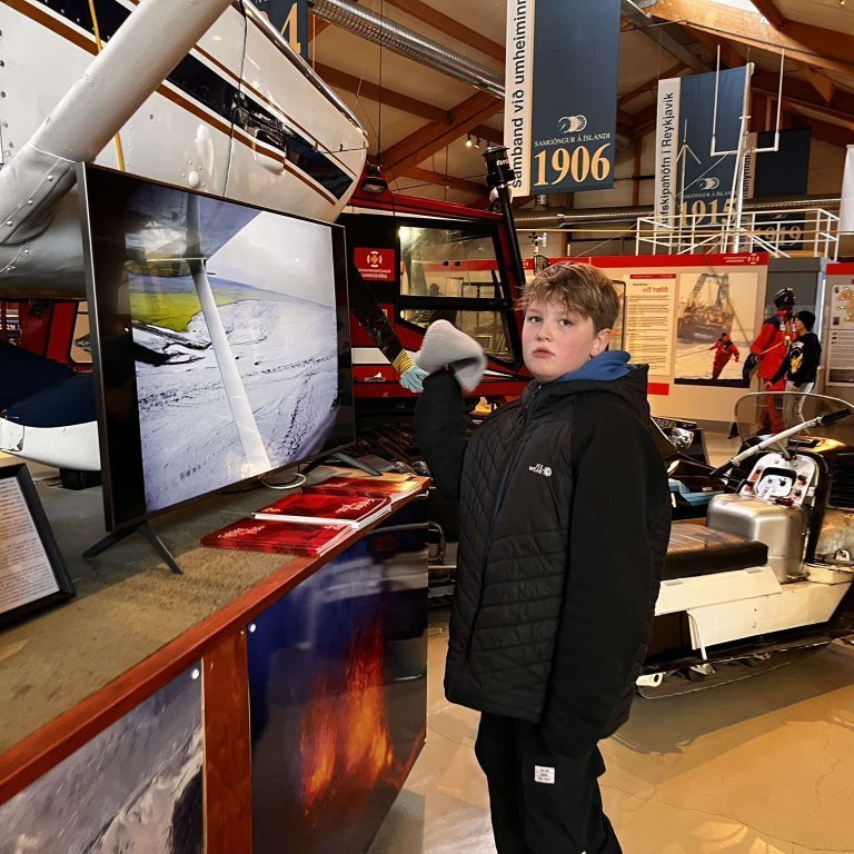 461872207_734946635463658_2502350464854950033_n