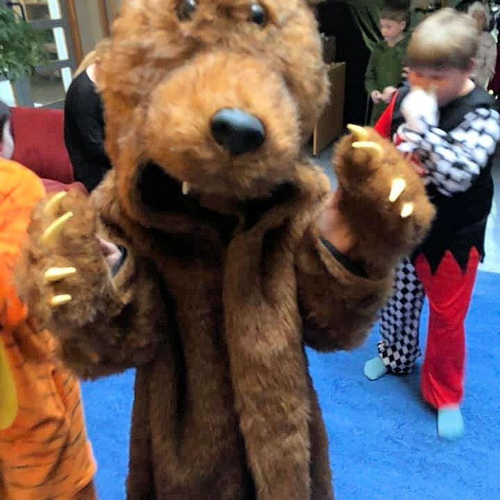 73310615_706997813119817_6077339072701923328_n