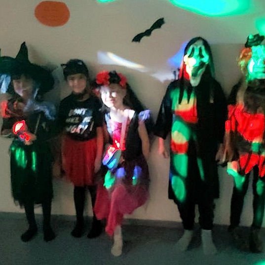 74289425_1433604433456440_177627967483019264_n