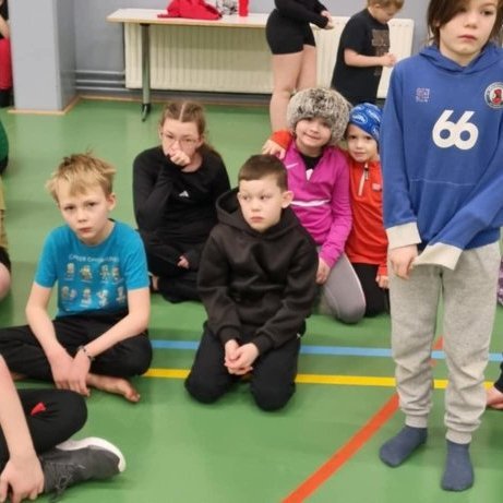 21594b25-0fa0-4a8b-a061-48d3569fed94