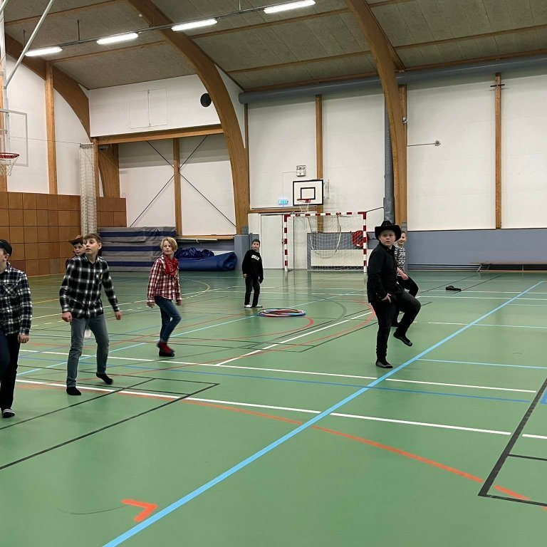 311872728_942473043808196_7361159309252983885_n