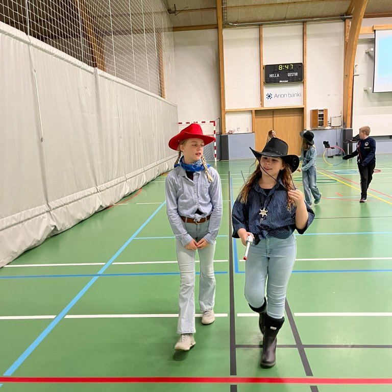 311927232_1290327445069358_1629151228282915367_n