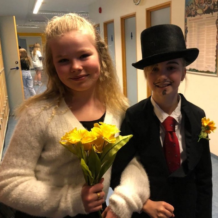 273823114_407176784503447_2657166264108345454_n