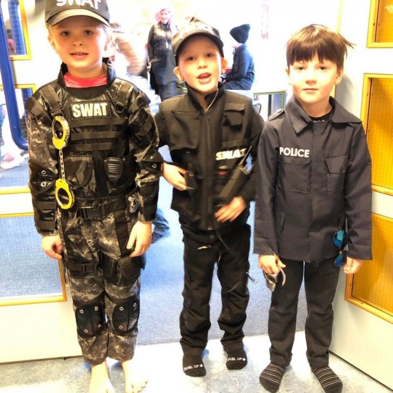 273850993_989488135002744_65947974254623298_n