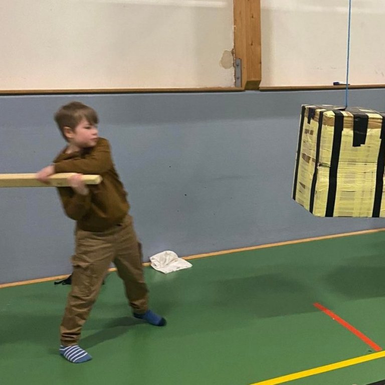 274606695_350201256989330_4089113932046310422_n