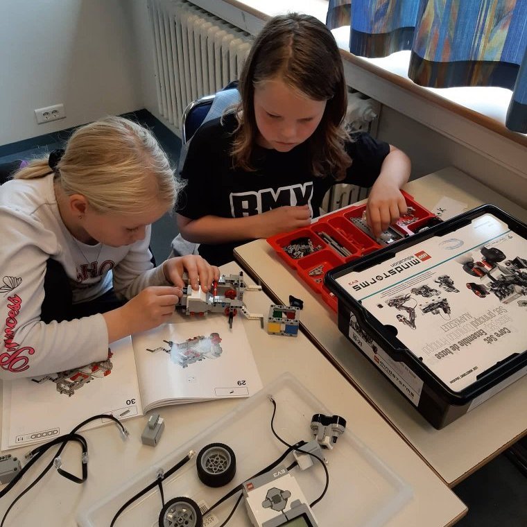 71105752_509835742896142_1439017505350746112_n