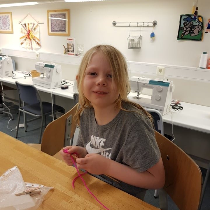 72049986_508358793229875_256727194762477568_n