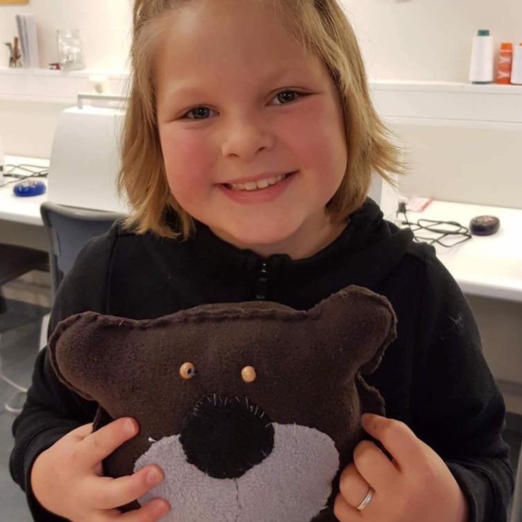 74604730_717912608695004_8528758082858123264_n