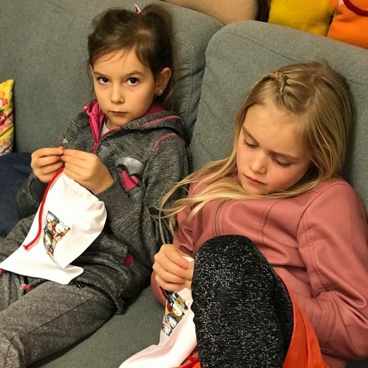 74890908_720341755118756_2828499233026342912_o