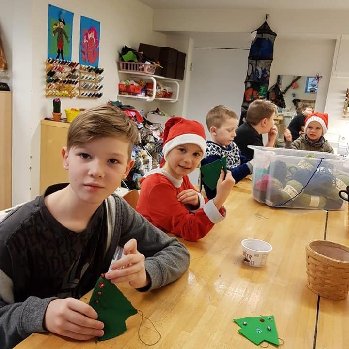 79508776_741381973014734_4135812854735437824_n