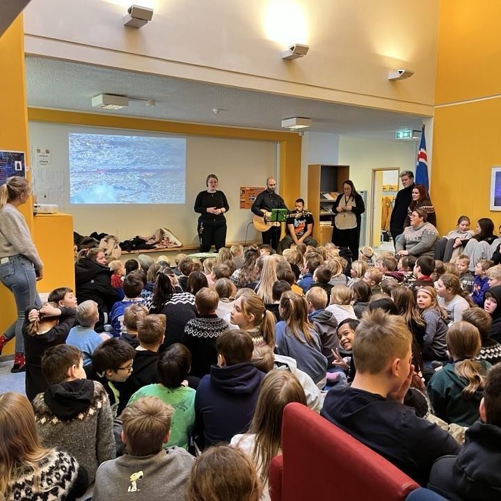 421060977_777769717547602_3780896252763310811_n