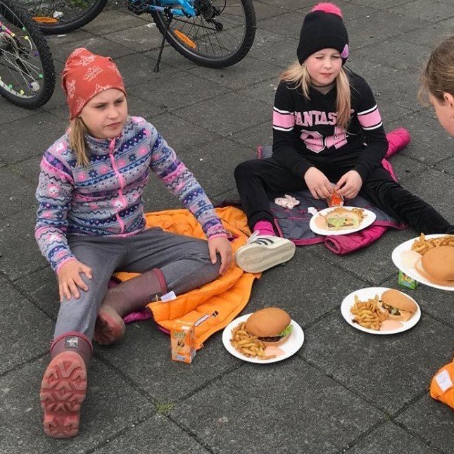 61109388_2594070590611650_5131064718336720896_n