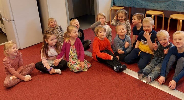 Skólahópur Heklukots í heimsókn á skóladagheimili