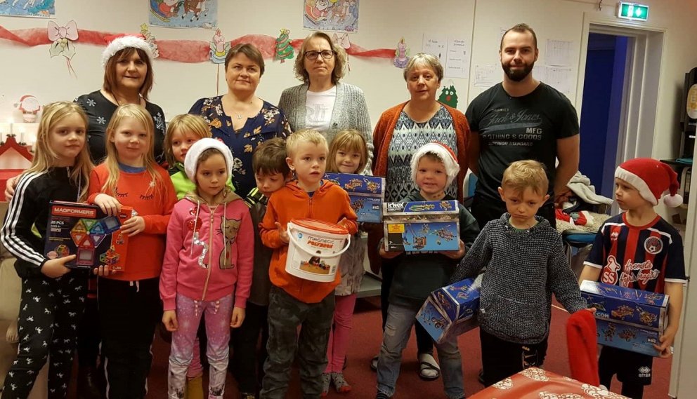 Fleiri gjafir til skóladagheimilsins