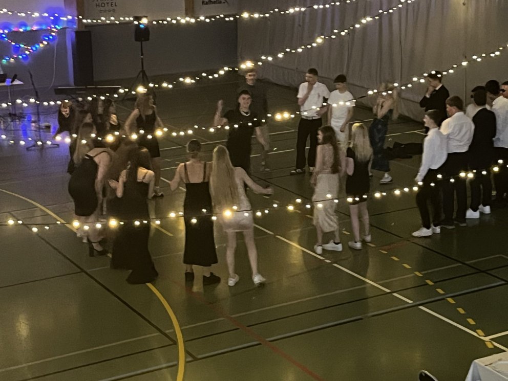 Lokaball unglingastigs