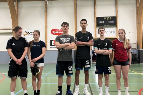 Grunnskólinn Hellu keppir í Skólahreysti!