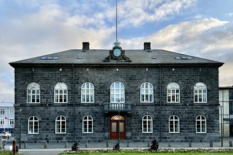 Nemendaþing í Grunnskólanum á Hellu