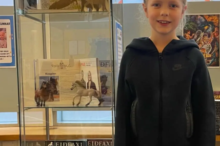 Safnari vikunnar á bókasafninu