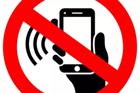 Grunnskólinn Hellu verður símalaus frá og með 15. janúar