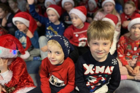 Jólafatadagur og hópsöngur