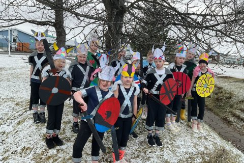 Glæsileg vorhátíð í skólanum okkar