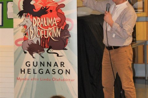 Gunnar Helgason rithöfundur