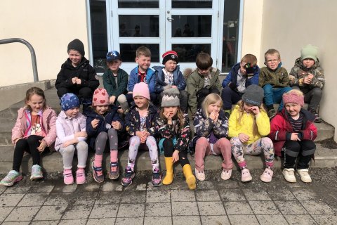 Skólahópur í vorskóla